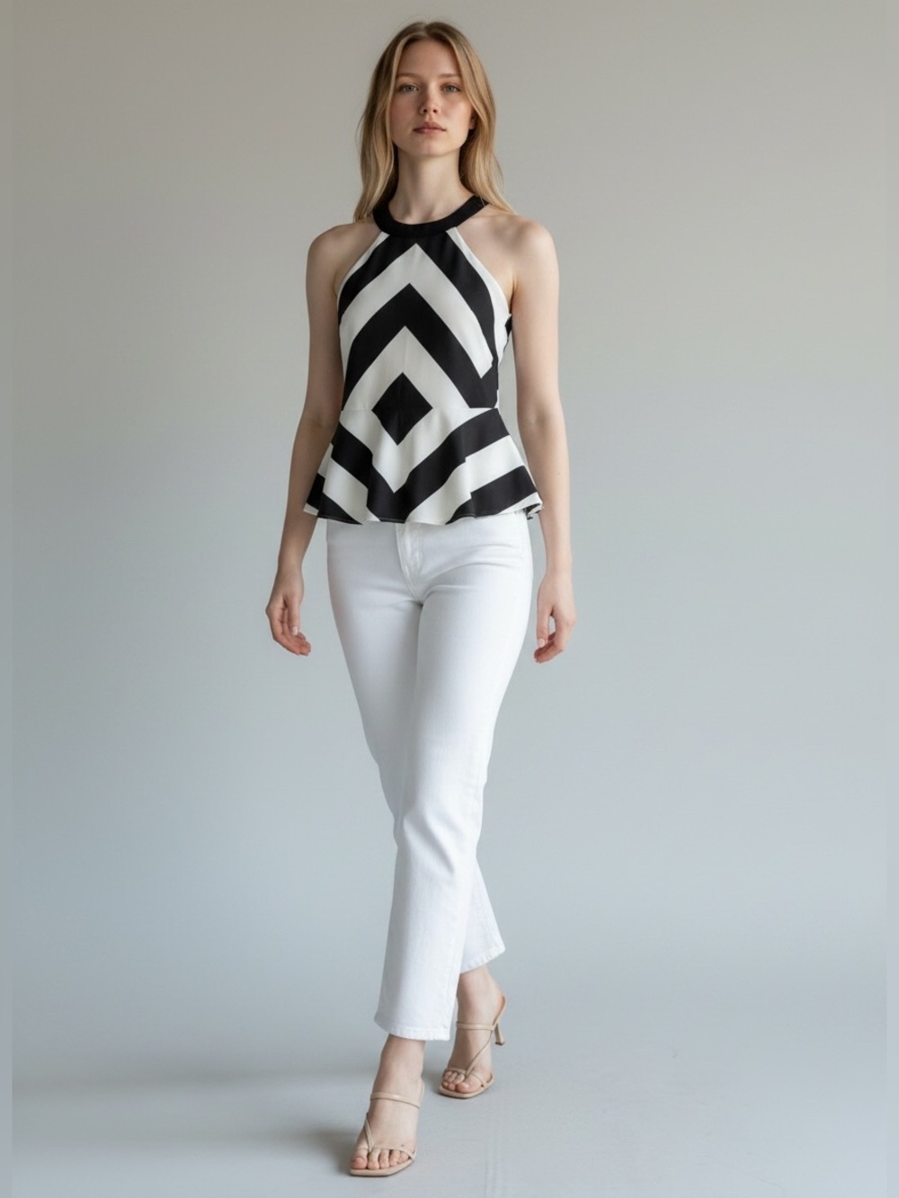 Ricki’s Blouse Sleeveless Peplum Halter  Neck Flowy Chevron Black White Size 0